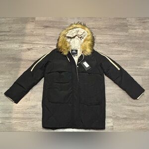 NWT- Orolay Women’s Premium Down Hooded Winter Coat Black- Medium